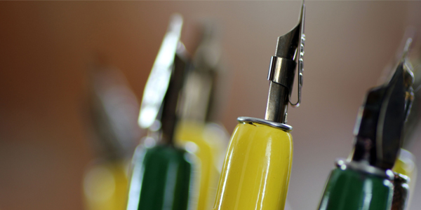 1302-WP-Calligraphy-by-Alayna-Pixabay